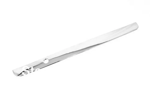

Car Styling Chrome Rear Trunk Lid Streamer Trim For Toyota Hiace 2005-2012