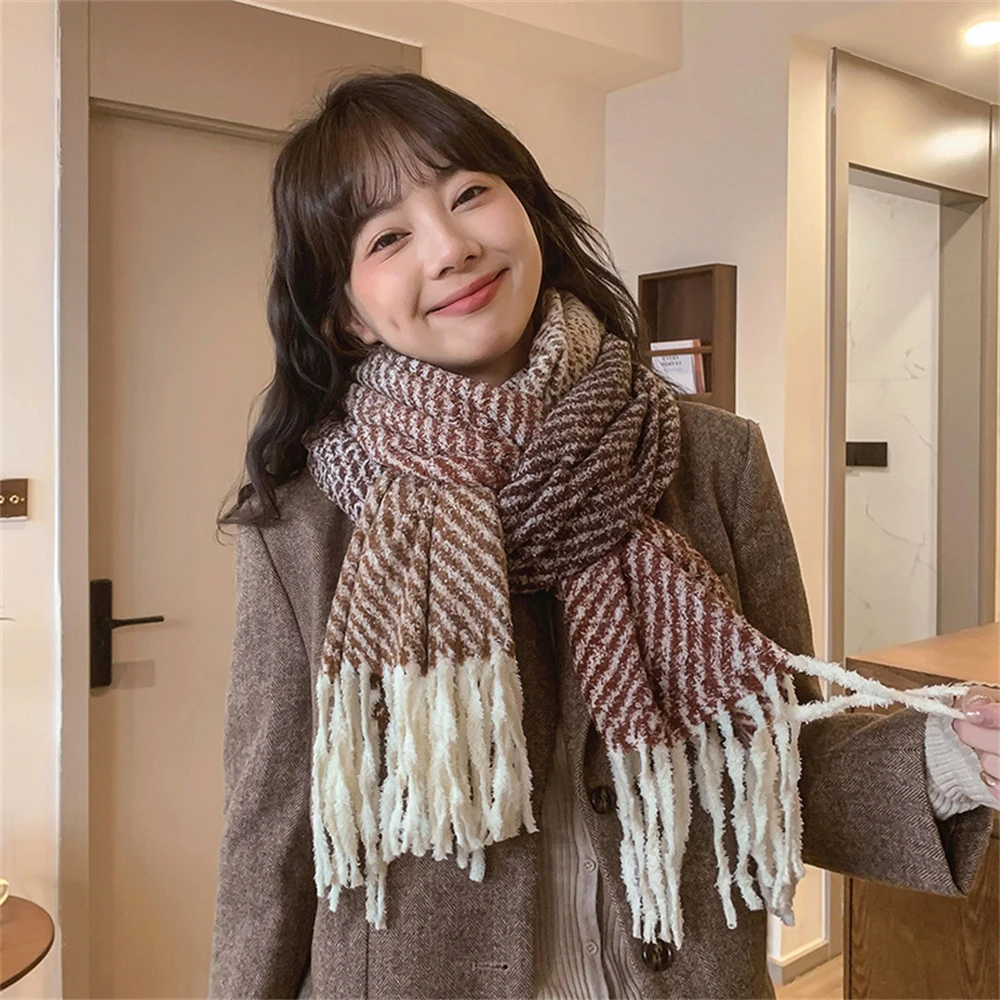 Korean Sweet Soft Knitted Scarf Splicing Thermal Woolen Tassel Scarves Women Winter Warm All-match Comfortable Neck Warmer Shawl