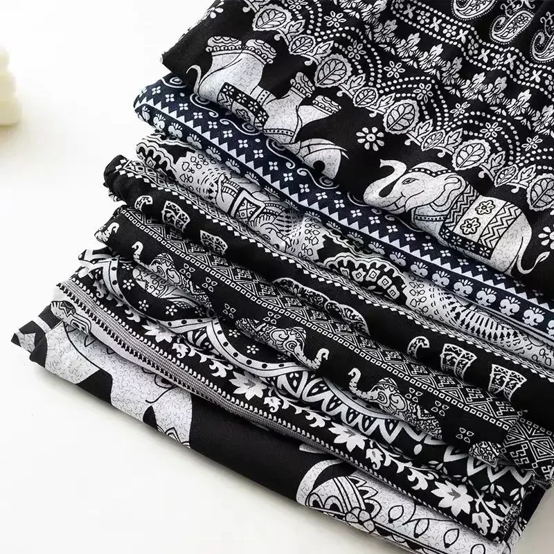 Zuidoost-Aziatische rode etnische Thaise olifant Bell Bottoms creatieve strandbroek voor dames, hoge taille broek met rechte pijpen