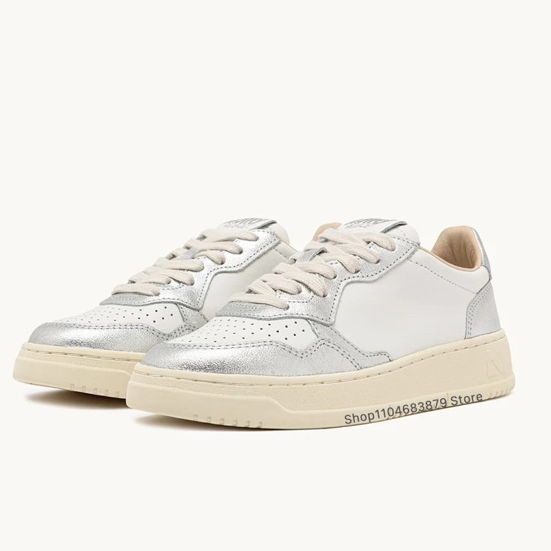 MEDALISTA BASSA SNEAKERS IN BIANCO Scarpe sportive da uomo e da donna scarpe sportive estive da skateboard scarpe vulcanizzate alla moda per donna