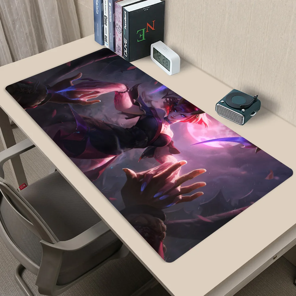 Evelynn League Of Legends Mousepad Mouse Mat Desk Mat With Pad Gaming Accessories Prime Gaming XXL Keyboard Pad