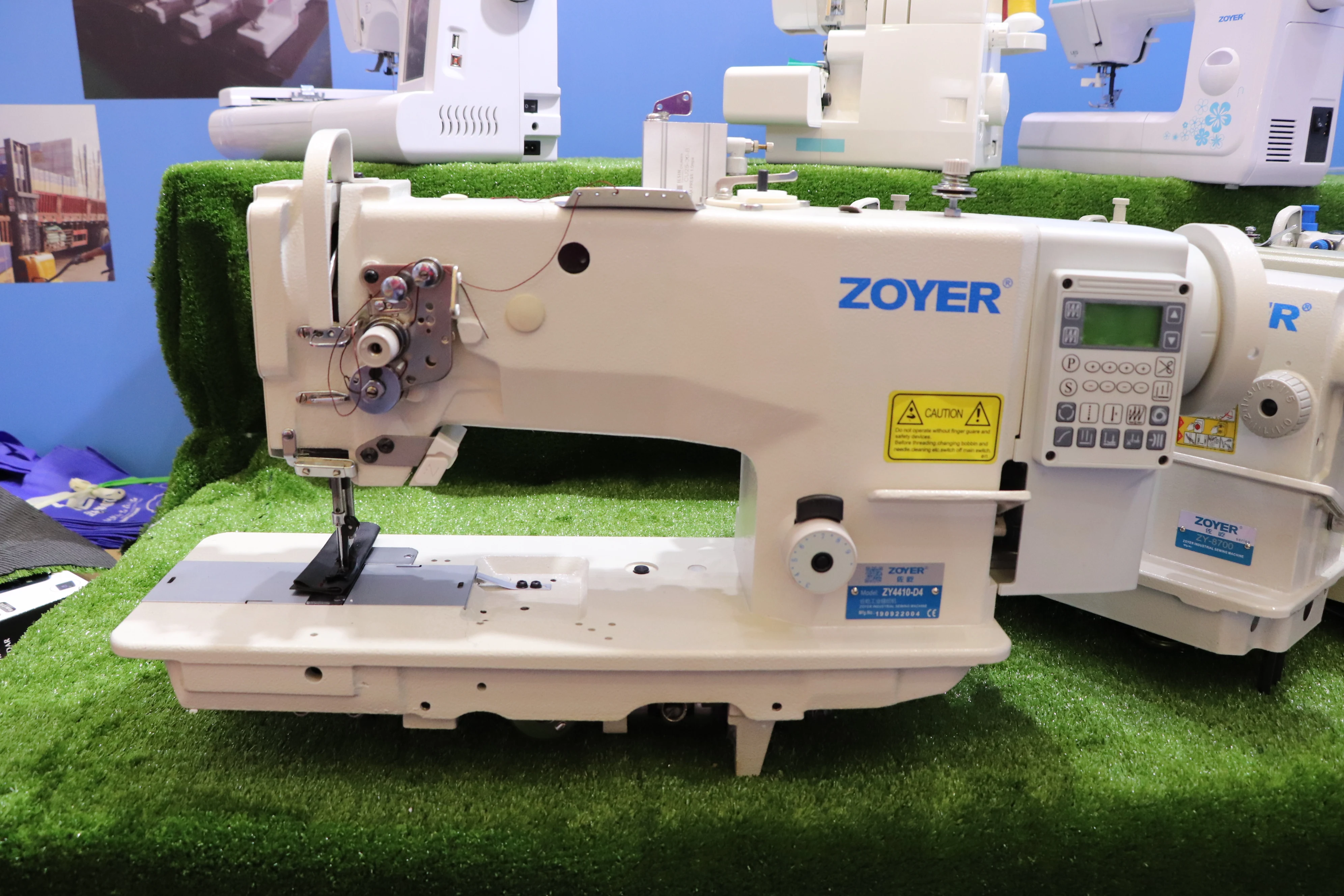 ZY4410-D4 Zoyer Single Needle Heavy Duty Compound Feed Walking Foot Lockstitch Industrial Sewing Machine with Full Automatic