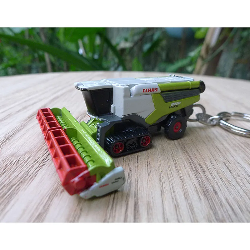 Mini Diecast Alloy Claas Crawler Harvester Keychain Model Decoration Accessories Souvenir Pendant Collection Gifts Toys Fans