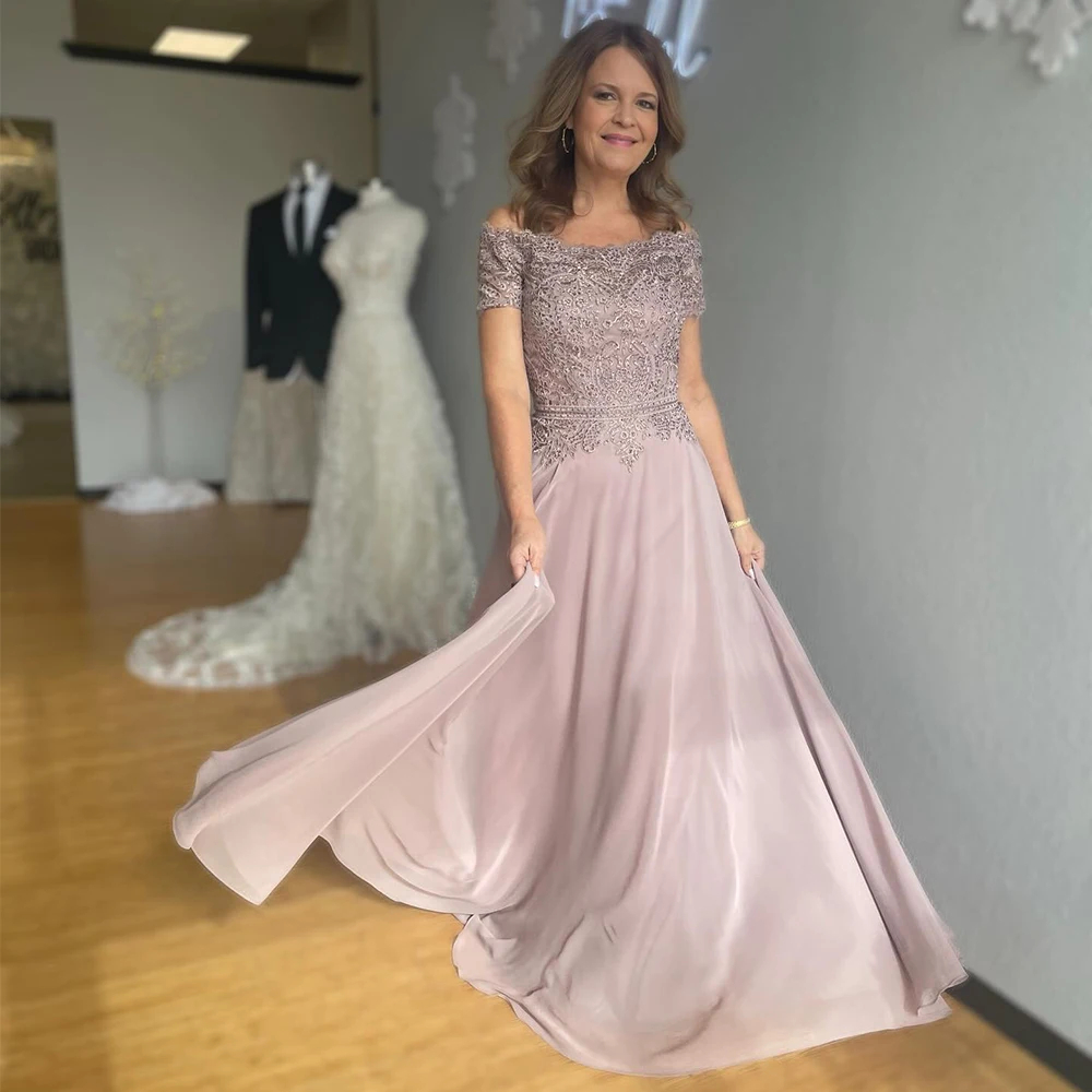 

Dusty Pink Chiffon Mother of the Groom Dresses Long Off the Shoulder Wedding Guest Gowns for Women Lace Applique Formal Dress