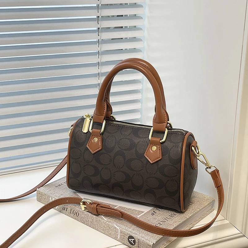 Borsa a tracolla da donna casual dal design di lusso Borsa in pelle di design di alta qualità Borsa a tracolla con cerniera elegante e alla moda