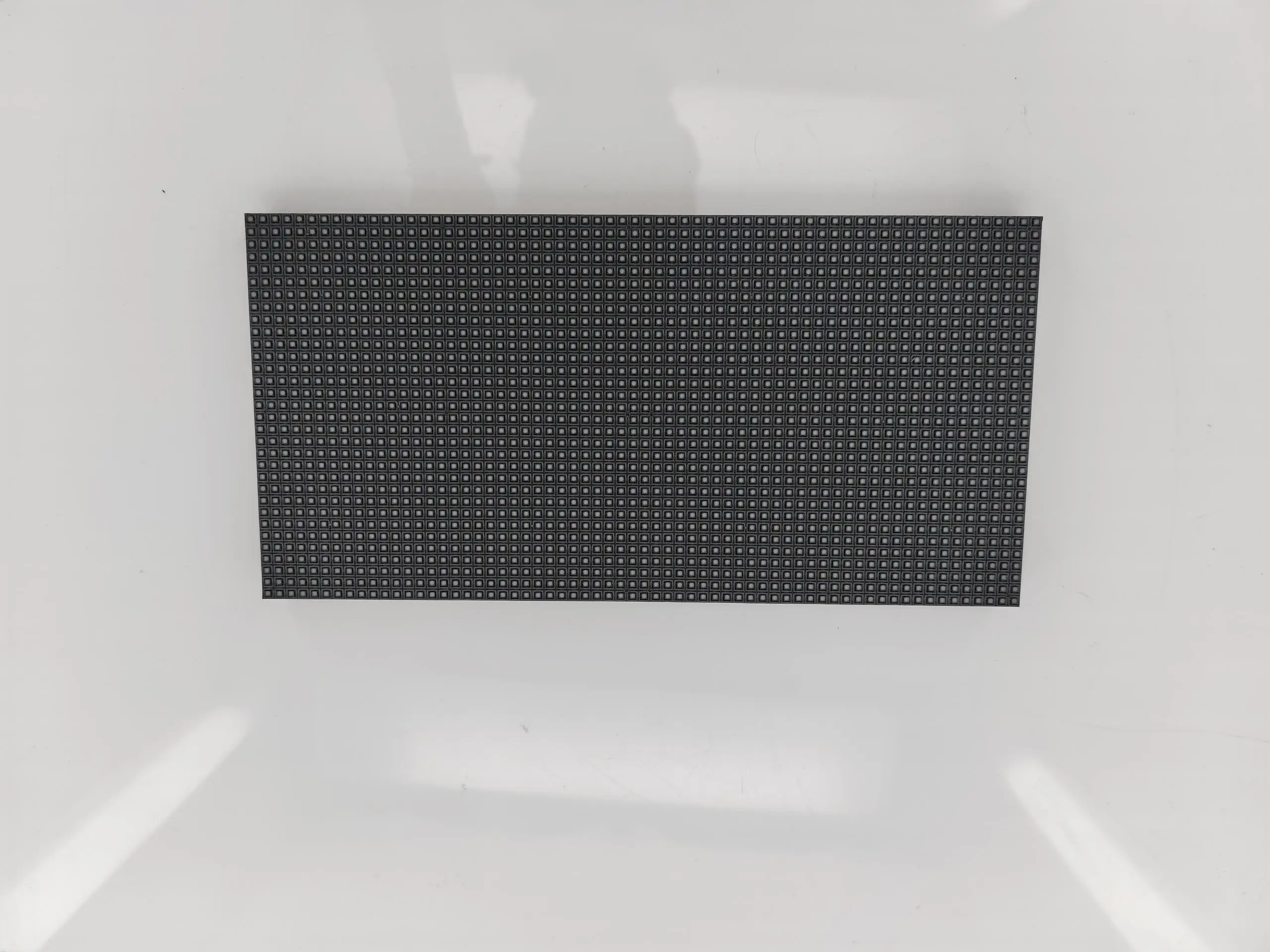 Free shipping P4 Indoor LED Display Module 1 / 16Scan 256x128mm 64 x 32 dots