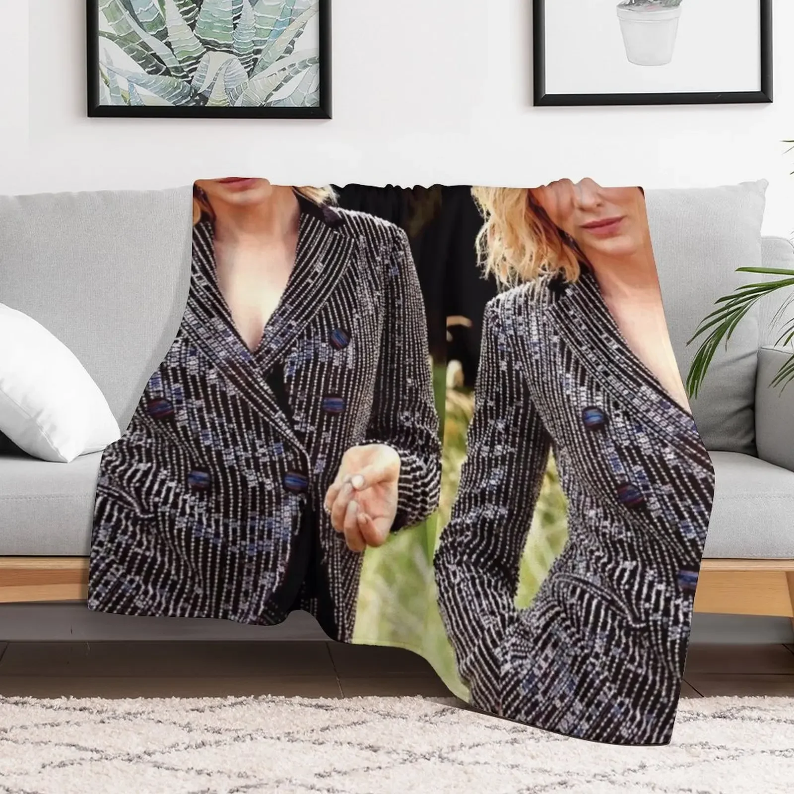 cate blanchett aesthetic Throw Blanket Year Round Soft Comfortable Blanket for Home