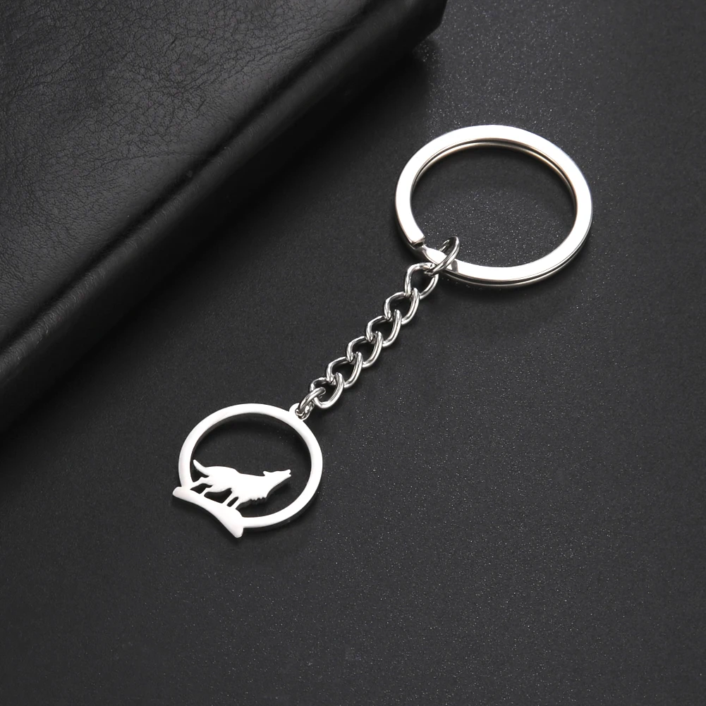 Round Wolf Pendant Keychain for Men Women Fashion Stainless Steel Silver Color Keychain for Friend Christmas Gift