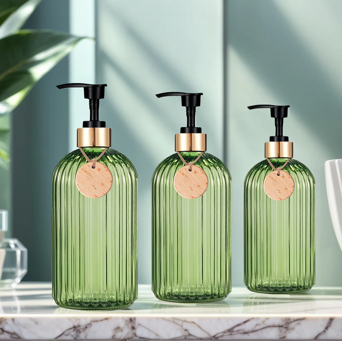 Green Bathroom Shower Soap Bottles with Empty Tag Refillable Shampoo Conditioner Bodywash Container Bottle Home Apartment Decor