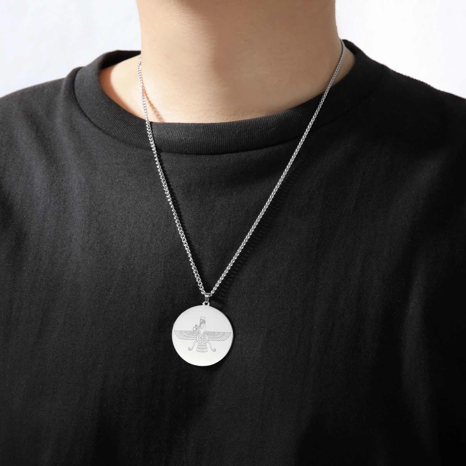 LIKGREAT Faravahar قلادة قلادة Zoroastrian رمز الفارسي أفيستا أهورا مازدا الفولاذ المقاوم للصدأ سلسلة مجوهرات هدية للرجال والنساء