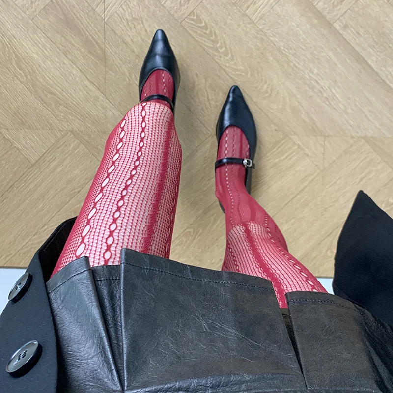 Femmes Sexy Costumes chaîne rouge rayé collants rétro évider Design sens dentelle rayure verticale Jacquard maille résille collants