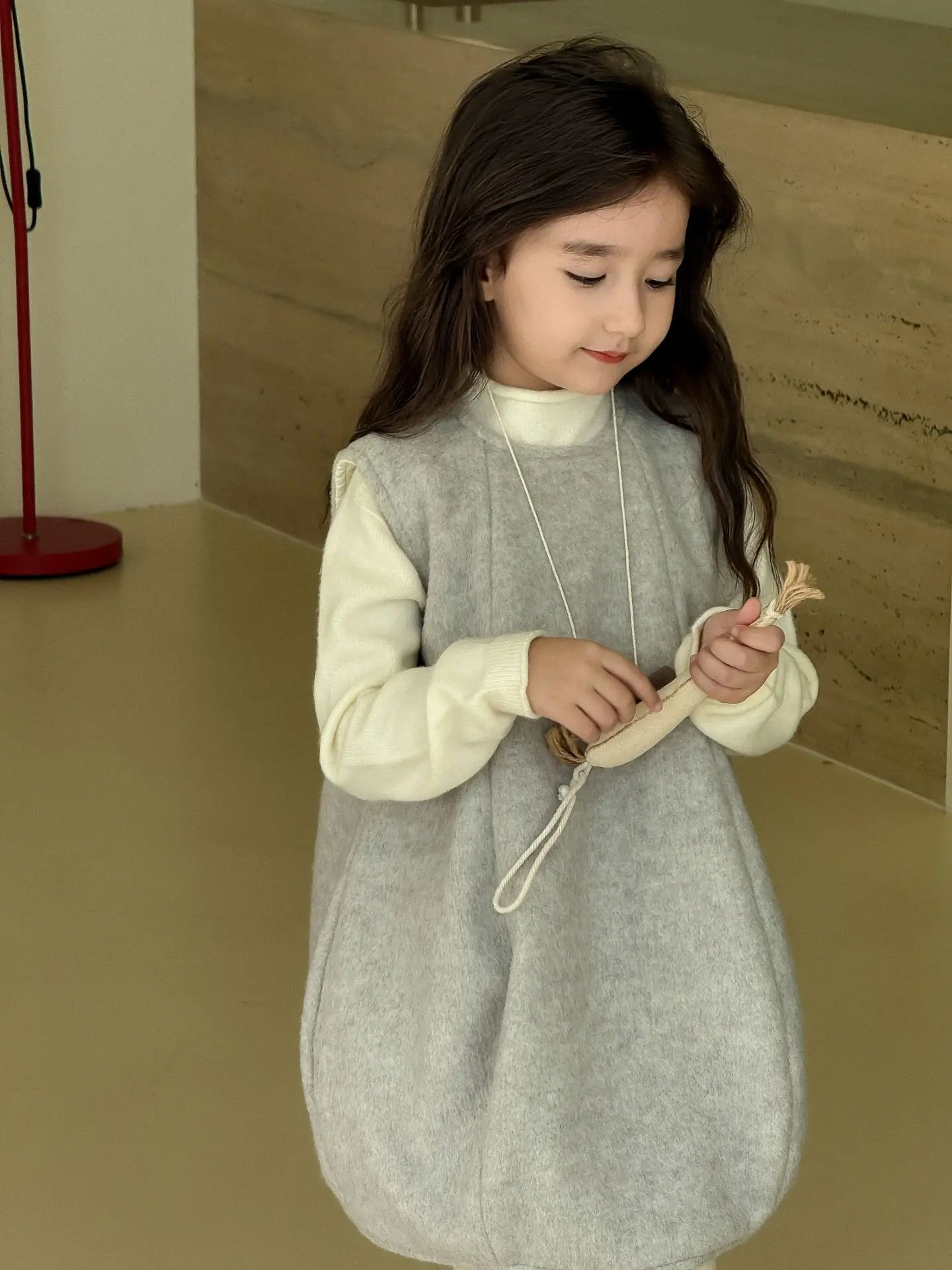 Girls Skirts 2024 Winter New Childrens Clothes Girl Baby Foreign Style Woolen Lantern Cotton Skirt Casual Simple Daily image 5