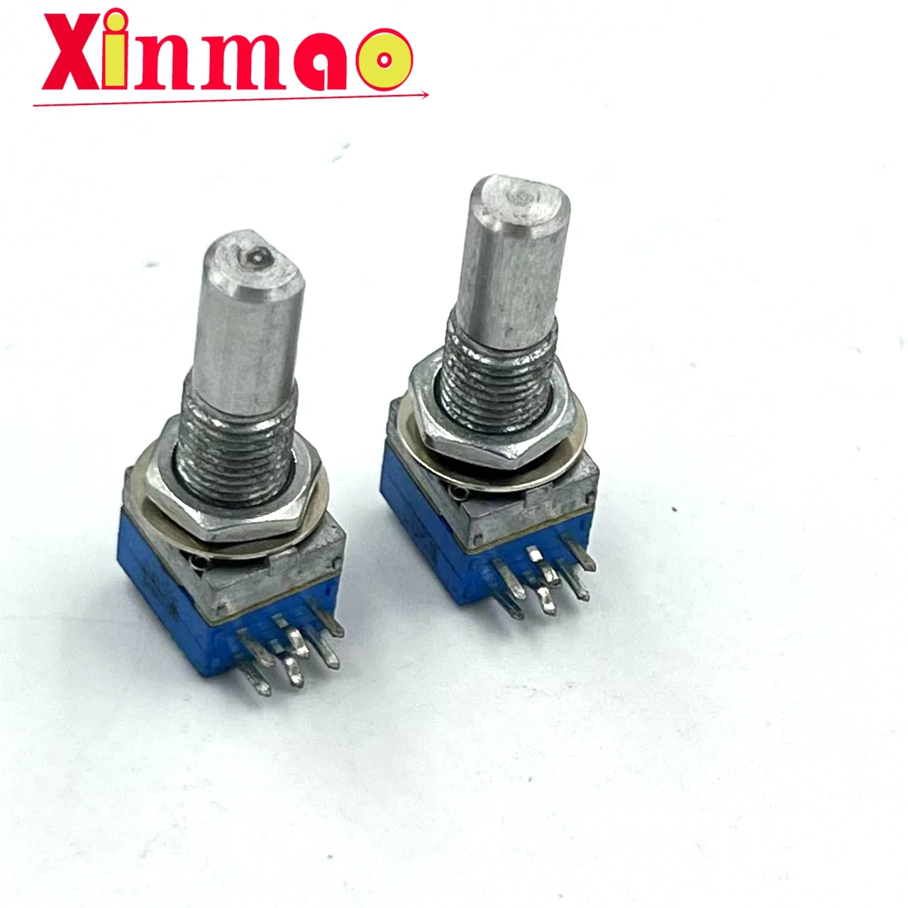 Imported TOCOS Japan rk09 precision potentiometer duplex b20k with midpoint shaft length 20mm thread