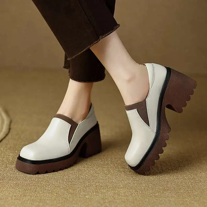 Krazing Pot Full Grain Leather Round Toe Retro Hippie Fashion High Heels Autumn Shoes Casual Platform Catwalk Beauty Lady Pumps image 6