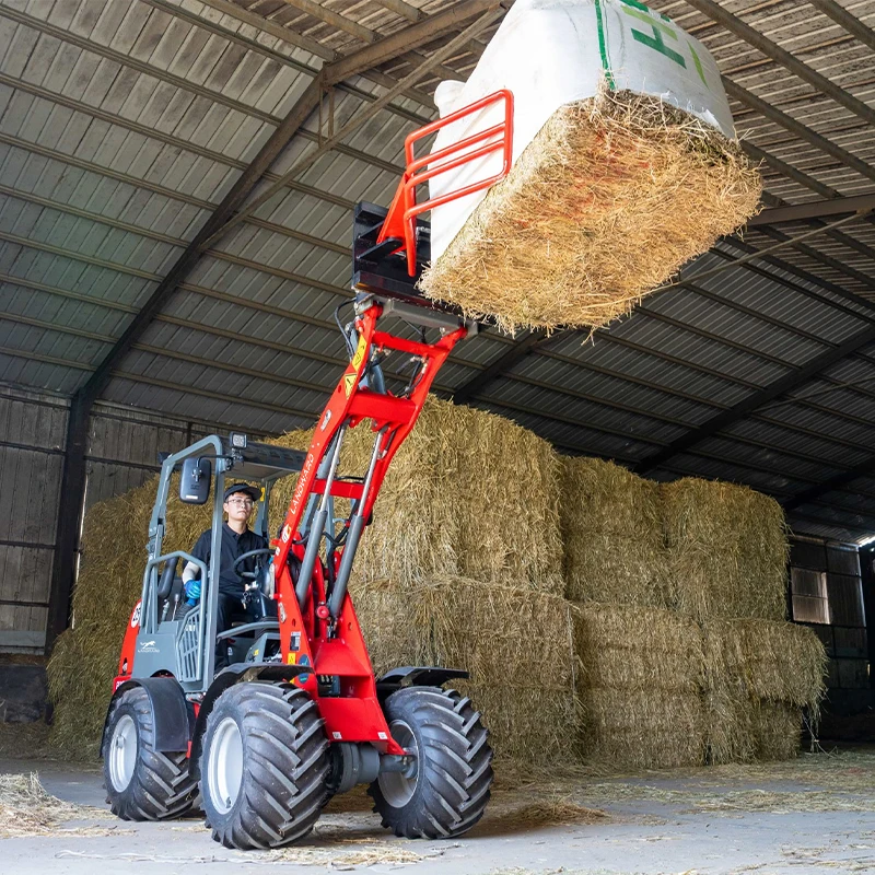 

LANDWARD Multifunction 8160 600kg electric farm wheel loader 4 wheel drive small mini electric loader