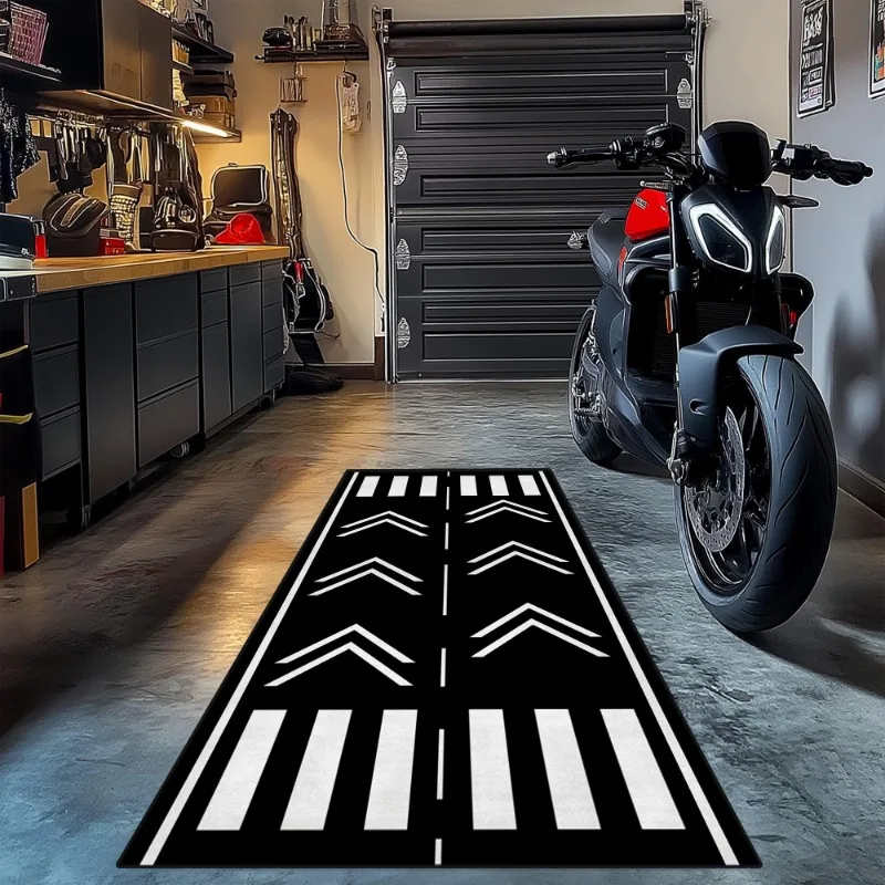 

Motorcycle Display Mat Minimalist Geometric Strip Carpet Black White Creative Runway Floor Mats Dirt-resistant Bedside Rug Ковер