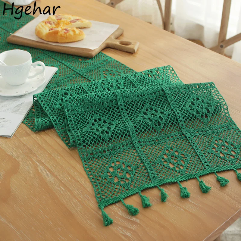 Table Runner Lace Hollow Out Woven cloth Tassel Luxury Living Room Dining  Dust Cover Party Wedding Banquet Decoration