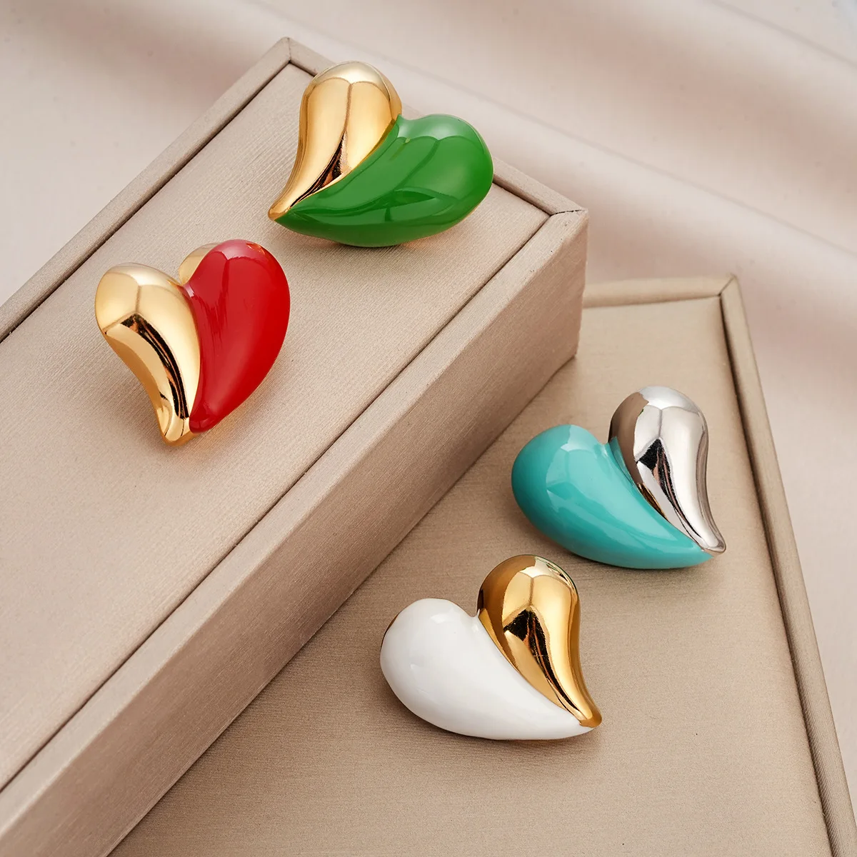 Fashion Heart-shaped Stud Earring Women Colorful Titanium Steel Earrings Exaggerated Personality Light Luxury Style Jewelry Gift