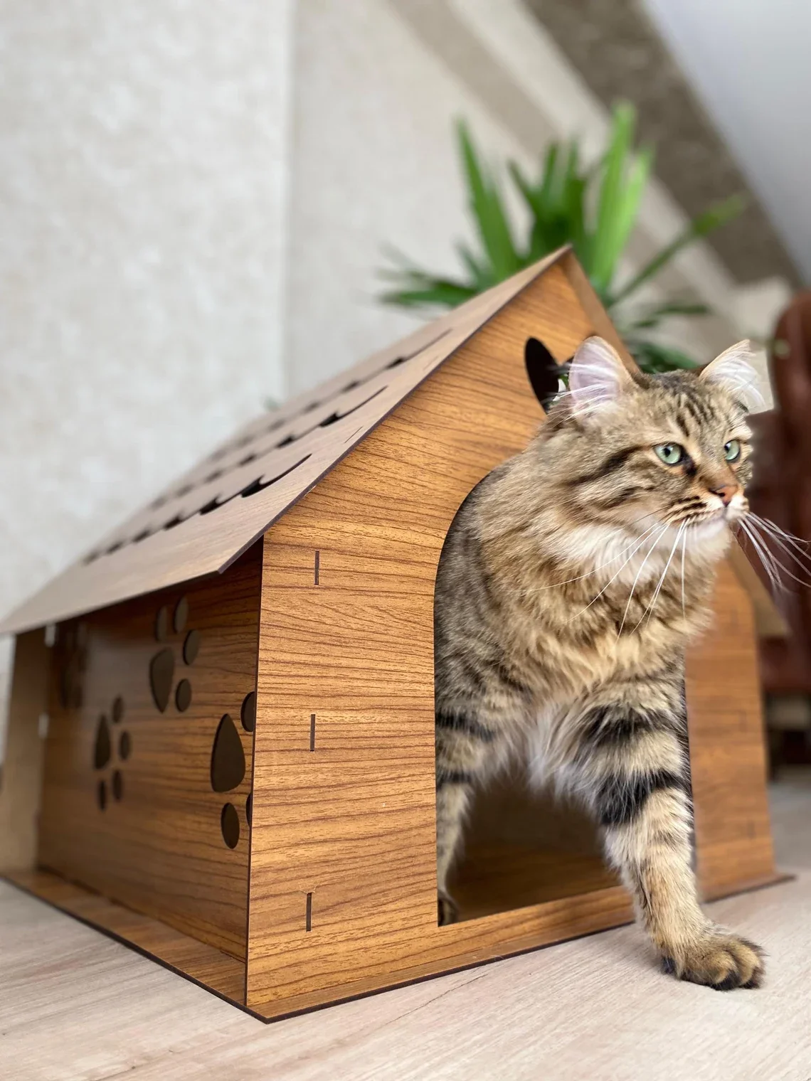 Handmade Comfortable Wooden Pet House Indoor Outdoor Printing Patterns Sustainable Materials Cats, Dogs and Small Animals