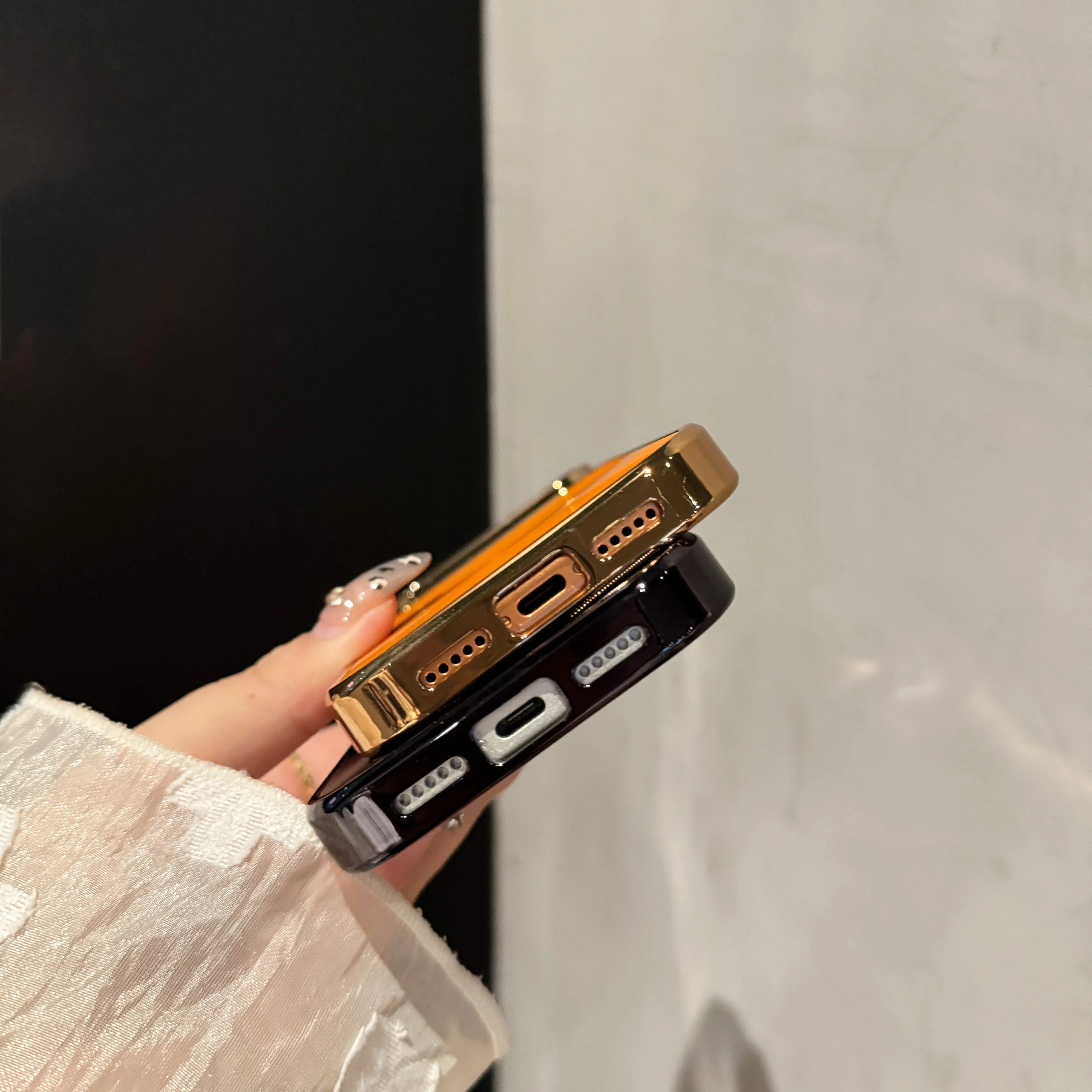 Luxury Electroplated Large Windows Hole CDW Phone case for iPhone 17 Air 16 15 14 Plus 13 12 ProMax Shockproof Bumper Back Cover