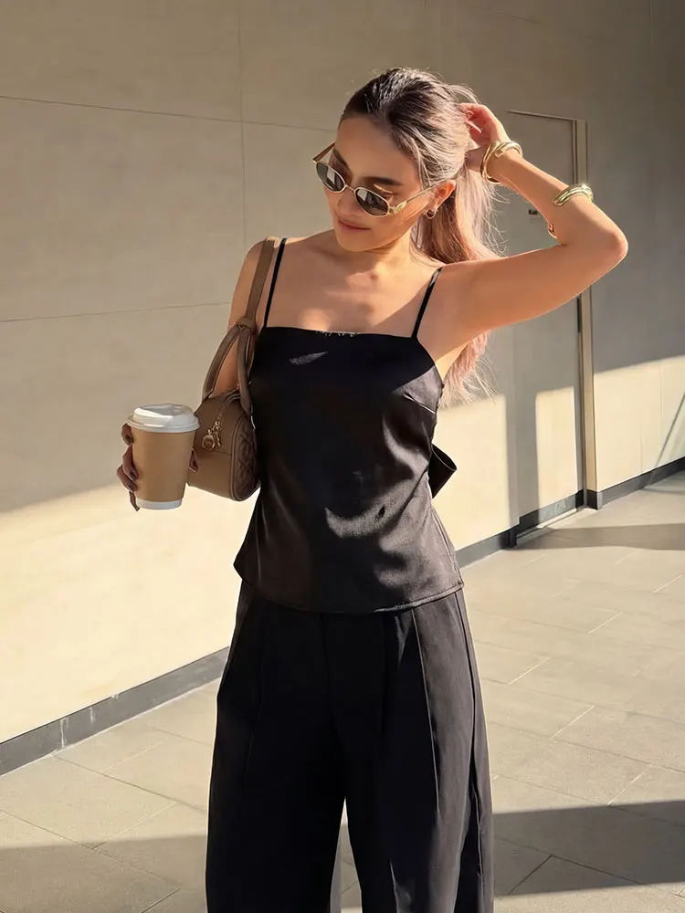 HH Womens Satin Spaghetti Strap Cami Top Tie Back Square Neck Camisole Elegant Summer Casual Party Streetwear Crop Top
