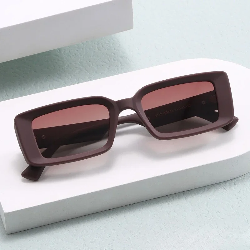 

2025 New! European Small Frame Cat Eye Polarized Sunglasses - Women's Fashion Trend, Personalized for Street Style UV Protection