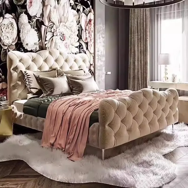 Minimalist Headboar…