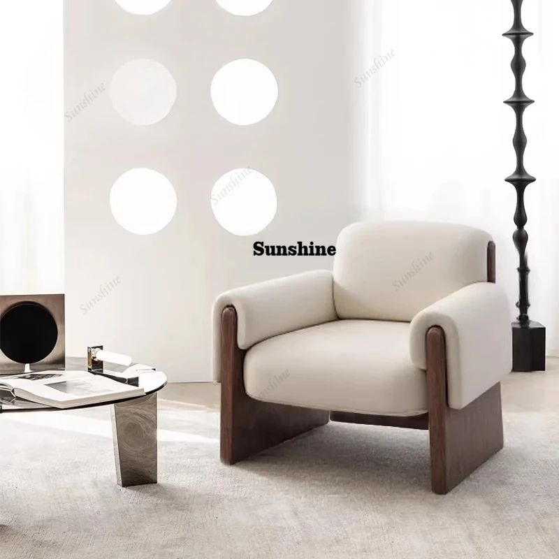 

Простой современный диван-кресло из массива дерева с тканевой обивкой, в средневековом стиле, для одного человека