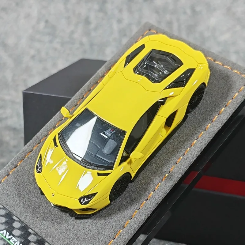 재고 있음: 1:64 Lamborghini Aventador S LP740-4 다이캐스트 수지 자동차 모델, 어린이 축제 선물 장난감, 성인 수집품 장식품