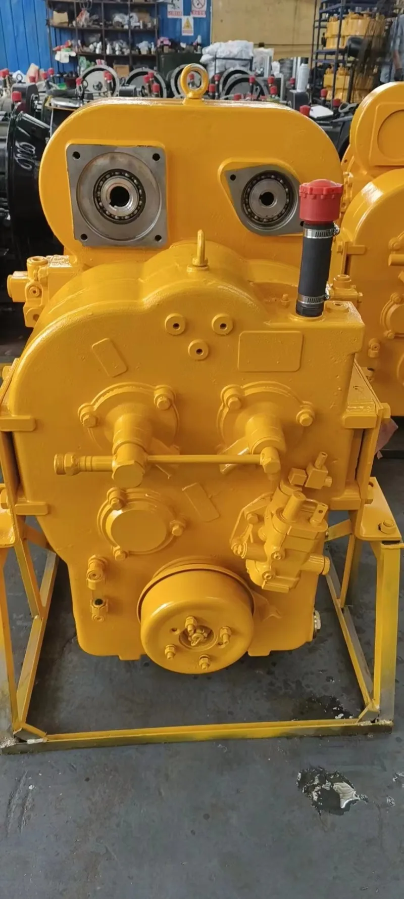 Factory Prices Z6B320001 5547260 NZ32047000050 4WG180 GEARBOX GP