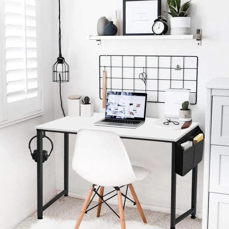 Small Computer Desk White Writing Table for Home Office Small Spaces 31 Inch Modern Student Study Laptop PC Desks