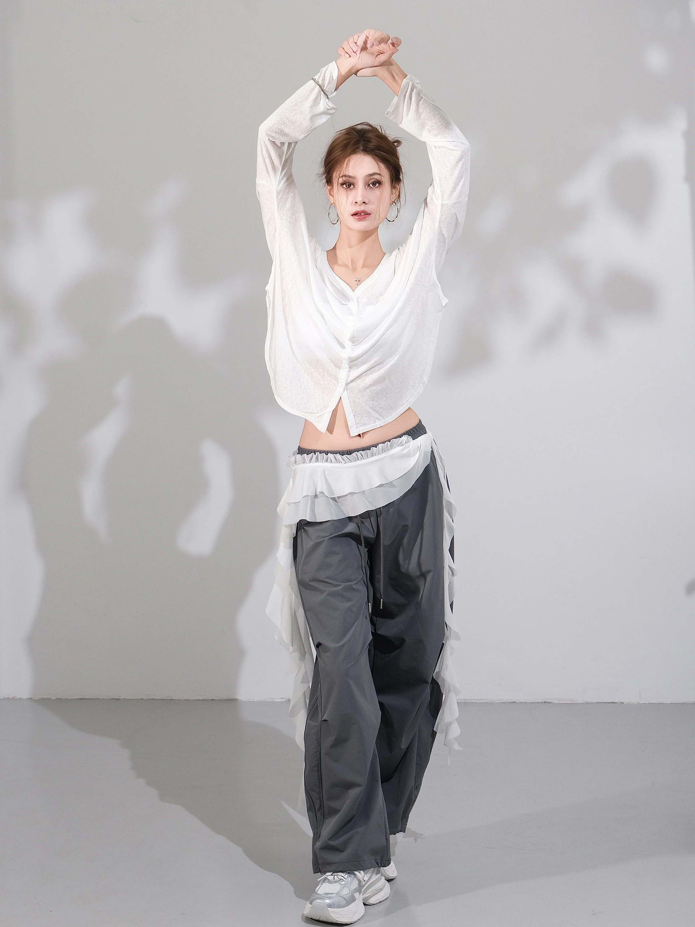 

Slimming Long Sve ort T-irt Women's Thin V-Ne Simple Single Button Cardigan Sle Polyester Cotton Blend Autumn Ladi...