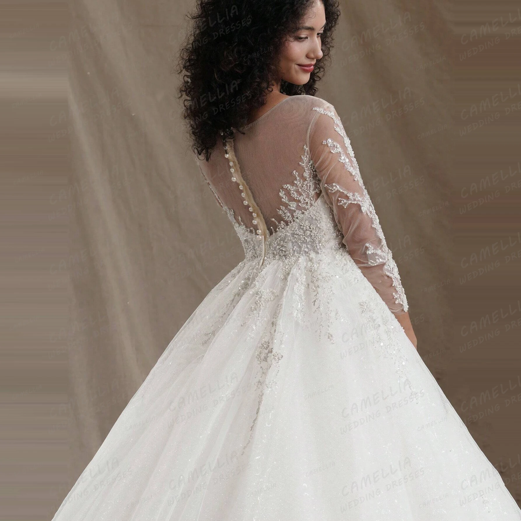 Luxus Brautkleider Damen A-Linie Flauschiger Tüll Brautkleider Applikationen Langarm Formal Elegant Vestido De Novia Maßgeschneidert