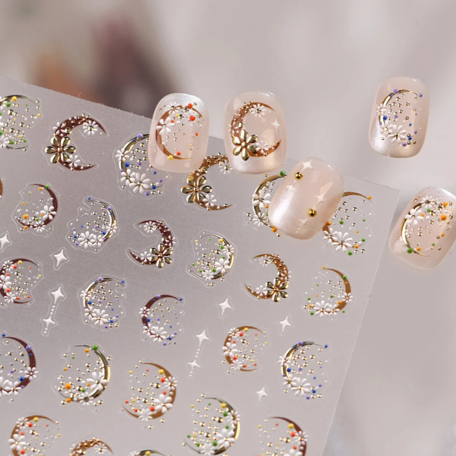 Goldene Mond-Blumen-Nagelaufkleber 5D Goldfolie Mini-Blüten Mondbaumzweig Mondblume Vierfach-Stern Kristall-Relief Luxus-Nagelsticker
