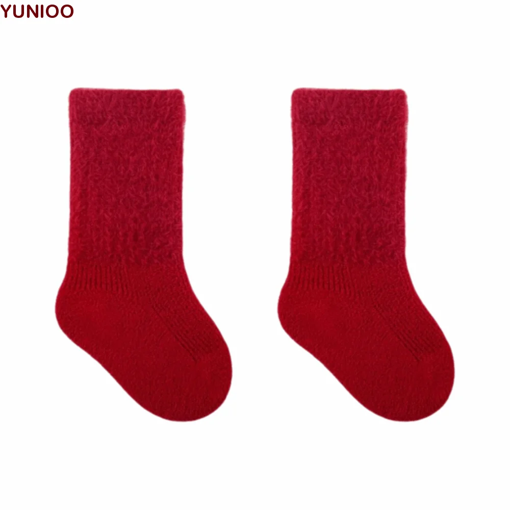 

Носки-тапочки Мягкие новогодние детские носки Хлопковые плюшевые теплые красные детские носки Средняя трубка в полоску Утолщенные бархатные носки для малышей Повседневные