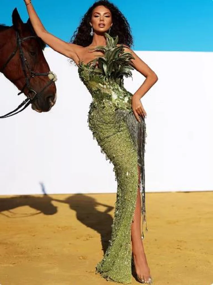 2024 Luxury Sexy Strapless Feather Sequins Green Maxi Long Women Celebrity Dress Elegant Party Evening Club Vestido