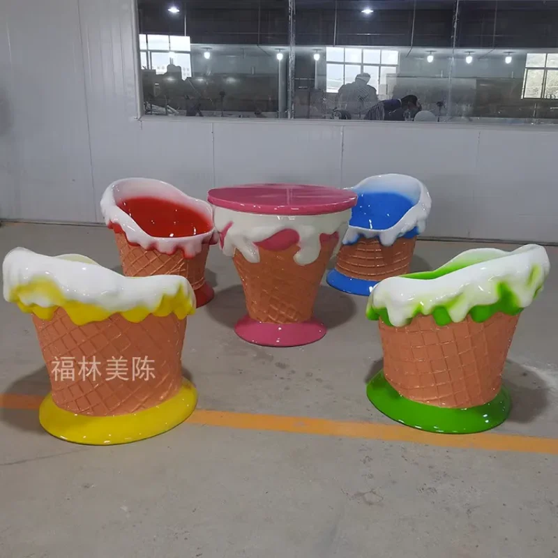 Customized and simulated large-scale fiberglass ice cream cone shaped stool table combination sculpture creative