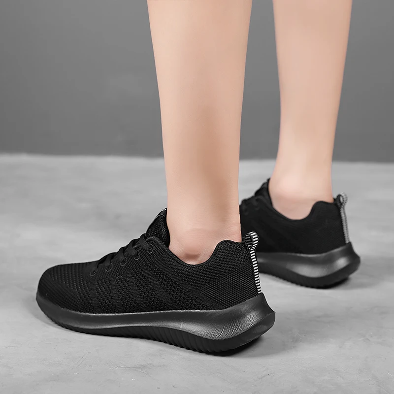 Sneakers Lightweight Women's Running Shoes Comfortable Breathable Fashion Outdoor Casual Sport Footwears Soft