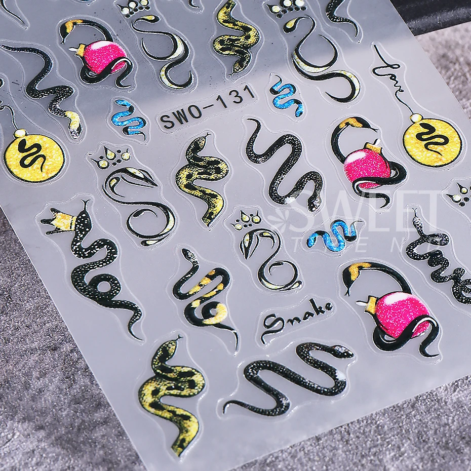 ﻿   สติกเกอร์ติดเล็บฮาโลวีน 2 ชิ้น Y2K งู พระจันทร์ ใยแมงมุม นกกา กะโหลก ดอกกุหลาบ สติกเกอร์ติดเล็บแบบมีเท็กซ์เจอร์ สไลเดอร์ DIY ตกแต่งเล็บ