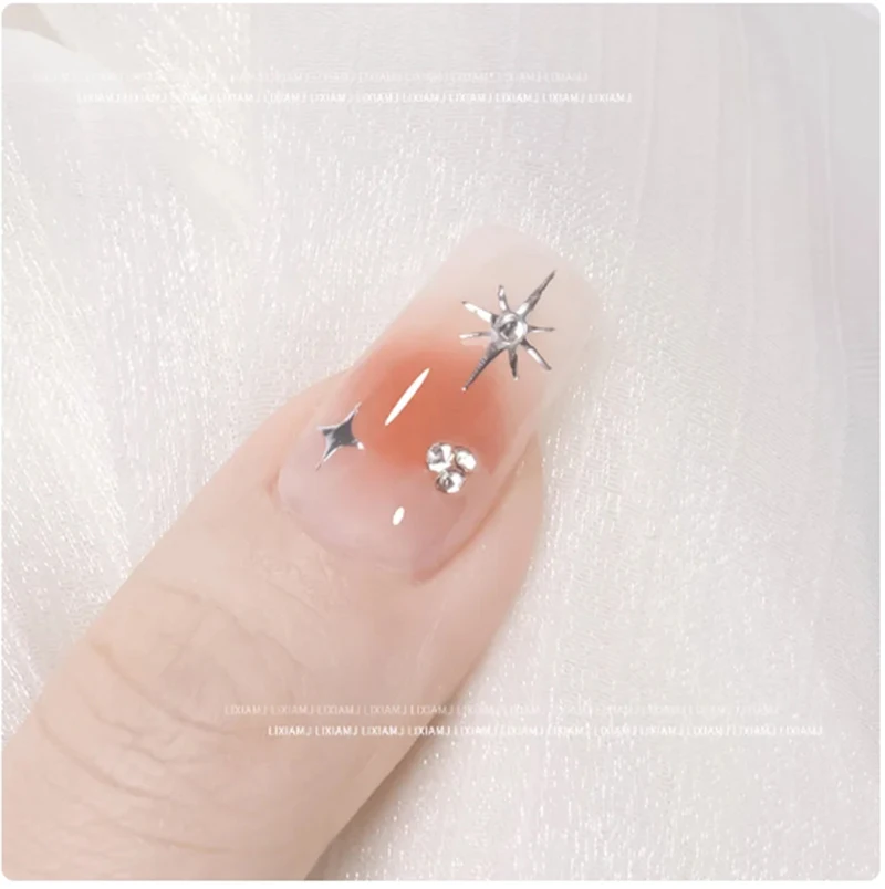 3d y2k Silber Mond Stern Liebe Herzen Nail Art Aufkleber selbst klebende Schieber Nägel Abziehbilder für Dekorationen Maniküre Zubehör