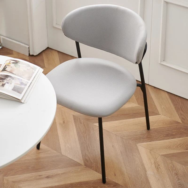 كرسي طعام جلدي رمادي حديث مريح بإطار فولاذي قوي كراسي غرفة الطعام للمنزل والمكتب كرسي طاولة المطبخ الناعم للمطاعم #3