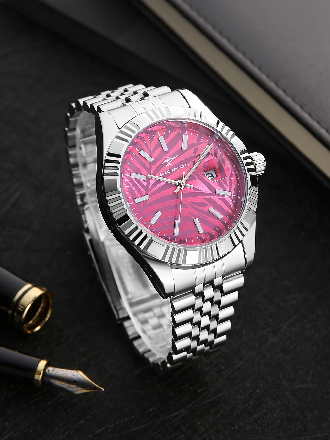 Orologio al quarzo da uomo in - Smartwatch Luxury Watches recensione e prezzo