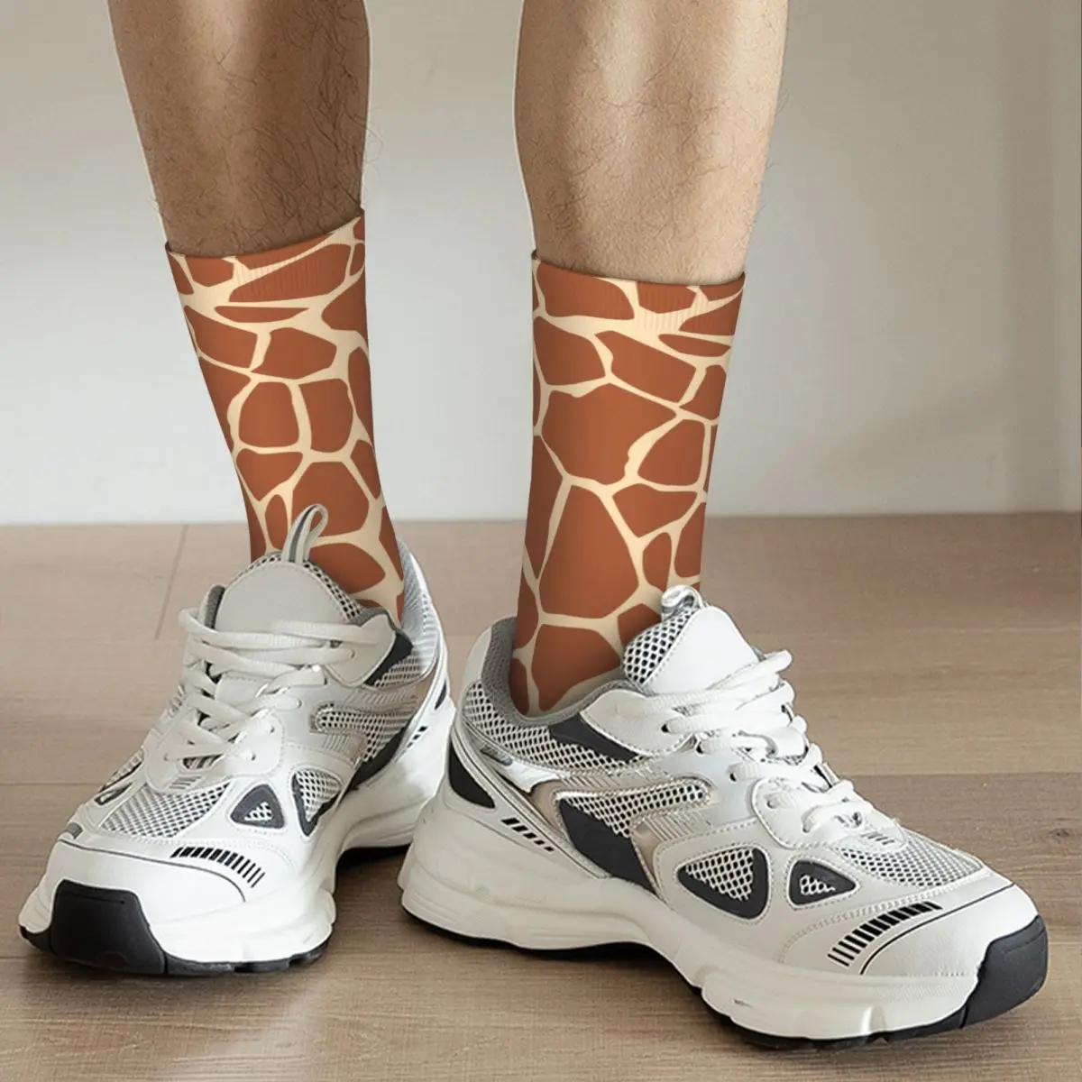 Cute Giraffe Skin Accessories Crew Socks Cozy Skateboard Middle Tube Socks Warm for Men\'s Best Gift Idea