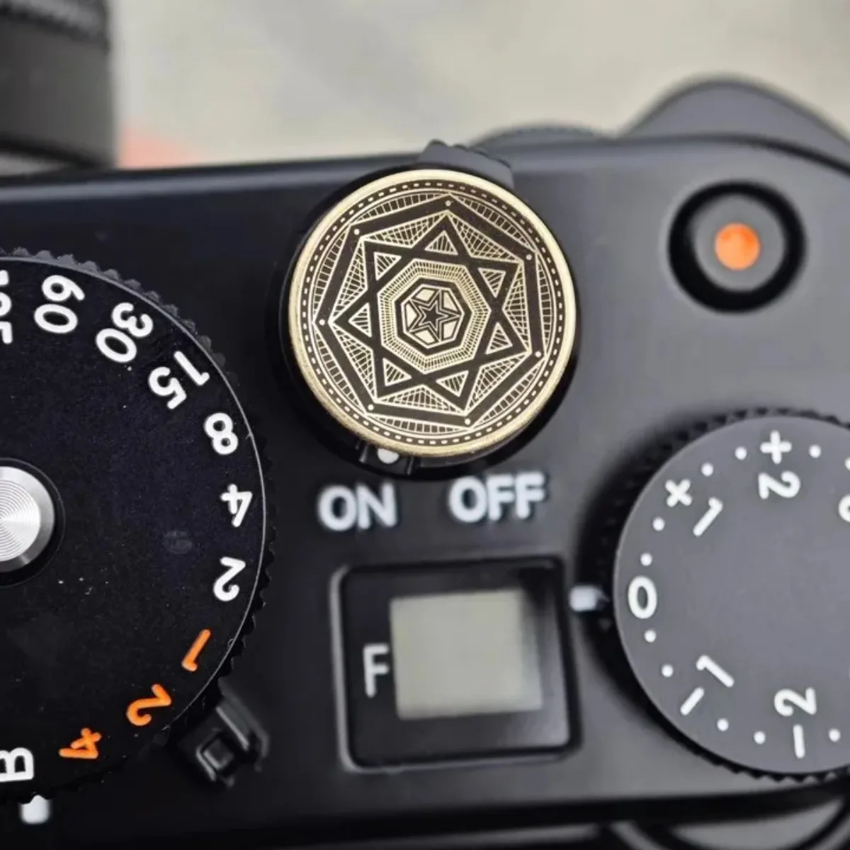 

Латунная кнопка затвора, изысканно резной винт для Canon Nikon Fujifilm X100v Sony Leica, аксессуары для беззеркальных камер