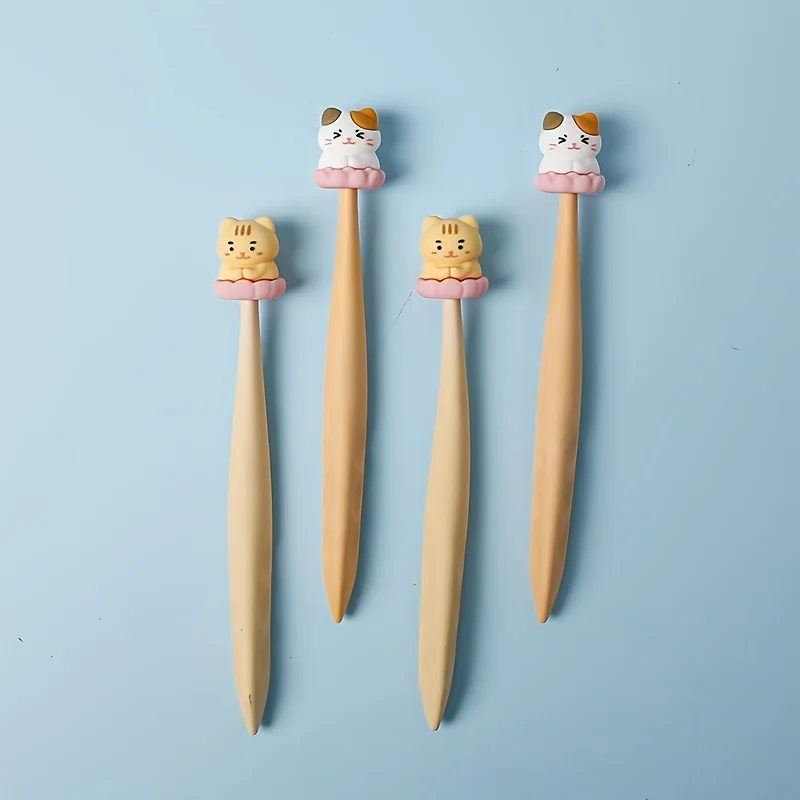 4-Piece Set of Randomly Assorted 3D Pen-Shaped Cat-Shaped Erasers, Cartoon Cat Erasers, Cute 3D Kitten Erasers for Elementary School Students, Stationery Erasers