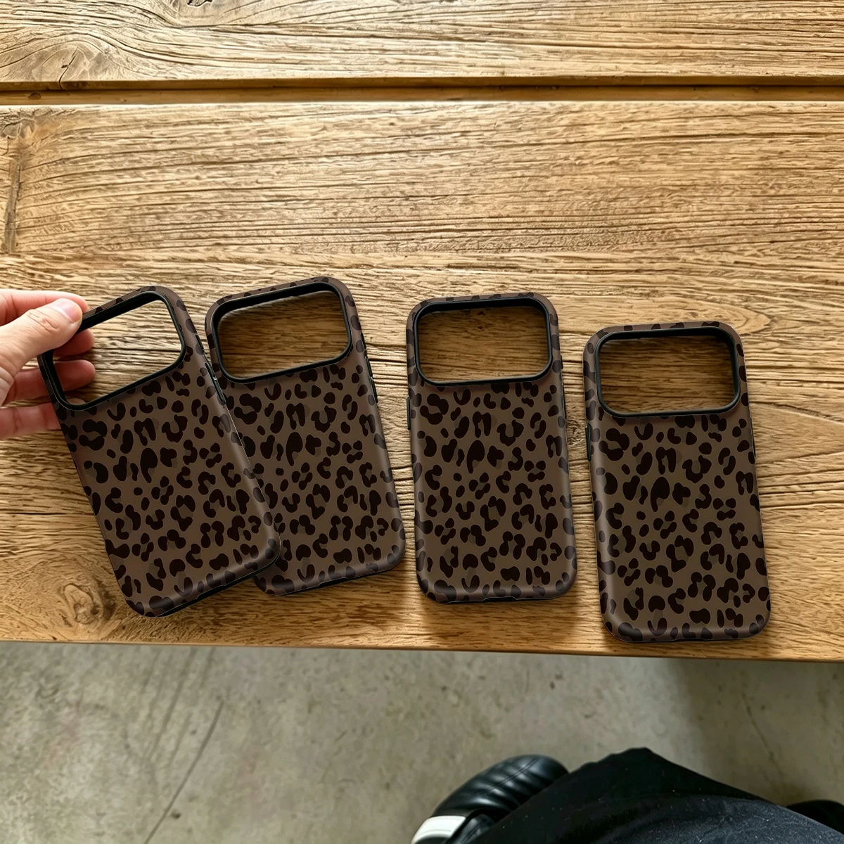 Brown Leopard Flat Spots Hard Shock-Absorption Phone Case For Samsung Galaxy S26 S25 Ultra S24 S23 Plus 2-in-1 Protective Cover