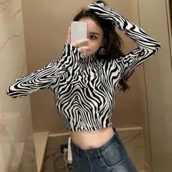 Top corto a maniche lunghe Slim a collo alto con stampa zebrata leopardata da donna primavera autunno