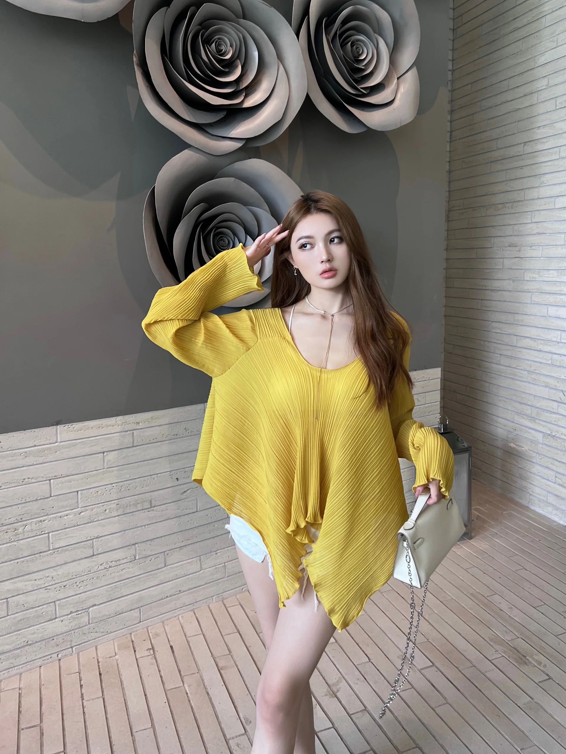 

NTSTORE Женская модная блузка-рубашка с длинными рукавами, ярко-желтого цвета, с плиссировкой в виде аккордеона, асимметричного дизайна, для защиты от солнца