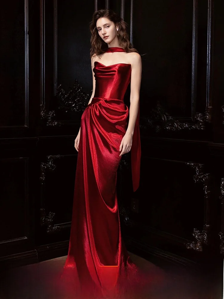 

Elegant Red Evening Gown Bridesmaid Wedding Guest Fish Tail Dress for Engagement And Celebration Events Chinese Wedding Custom