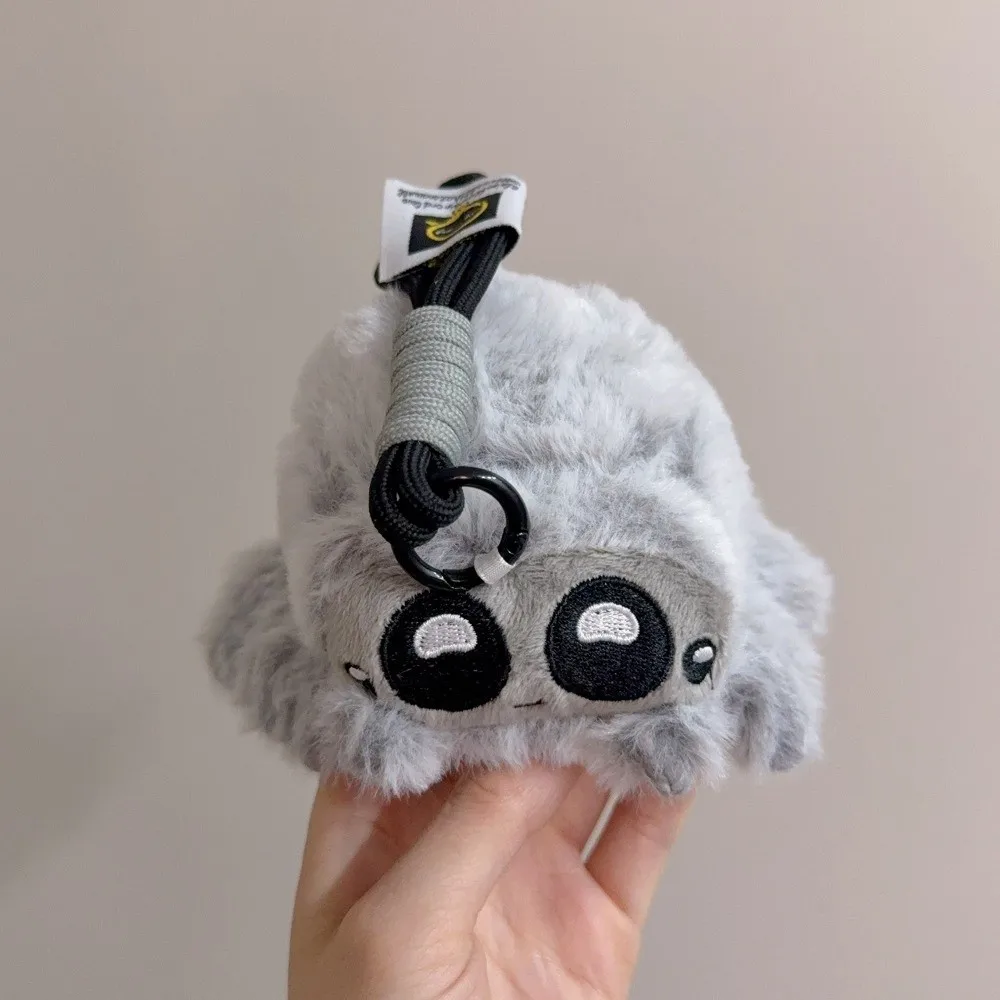Furry Simulated Spider Keychain Soft Faux Rabbit Fur Spider Figurine Ornament Realistic Cute Plush Keychain Keychain Accessories